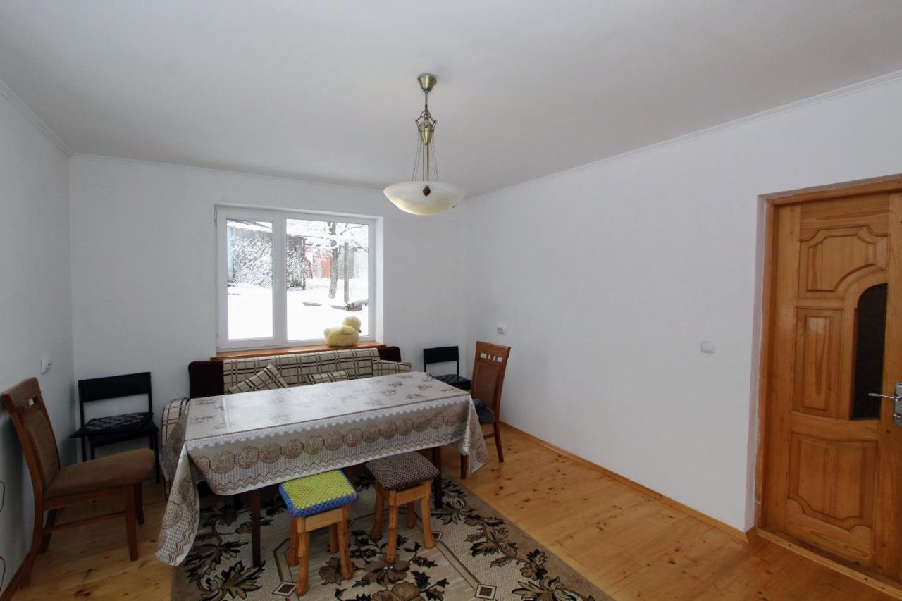 Ferienwohnung Багрівчанка Jaremtsche Exterior foto