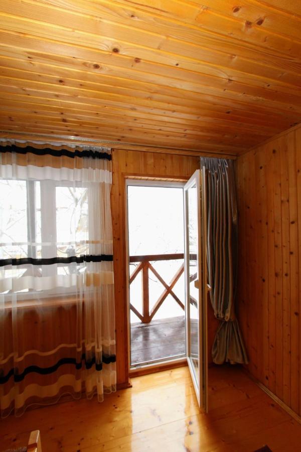 Ferienwohnung Багрівчанка Jaremtsche Exterior foto