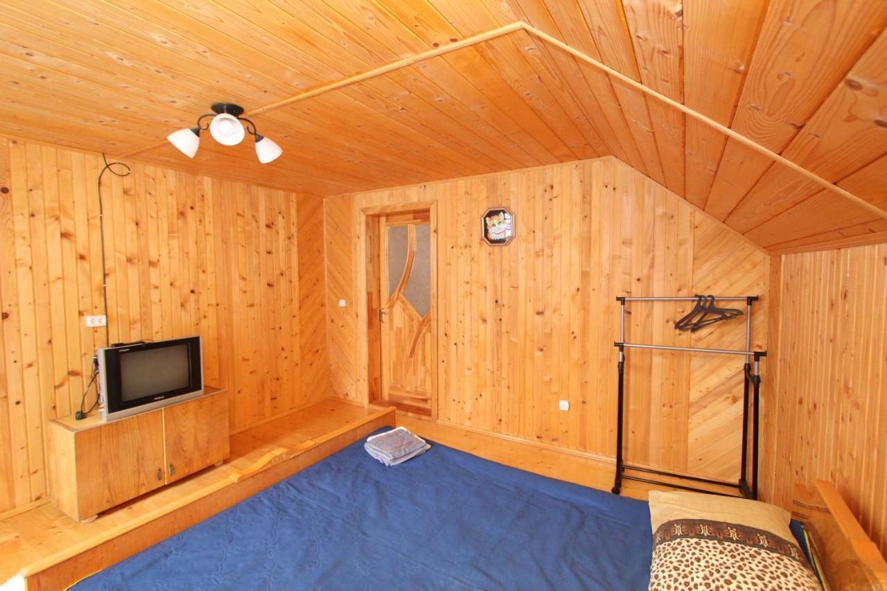 Ferienwohnung Багрівчанка Jaremtsche Exterior foto