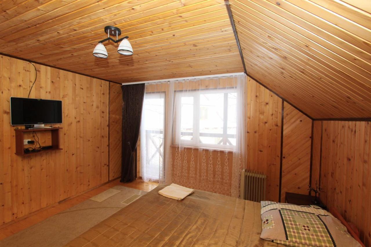 Ferienwohnung Багрівчанка Jaremtsche Exterior foto