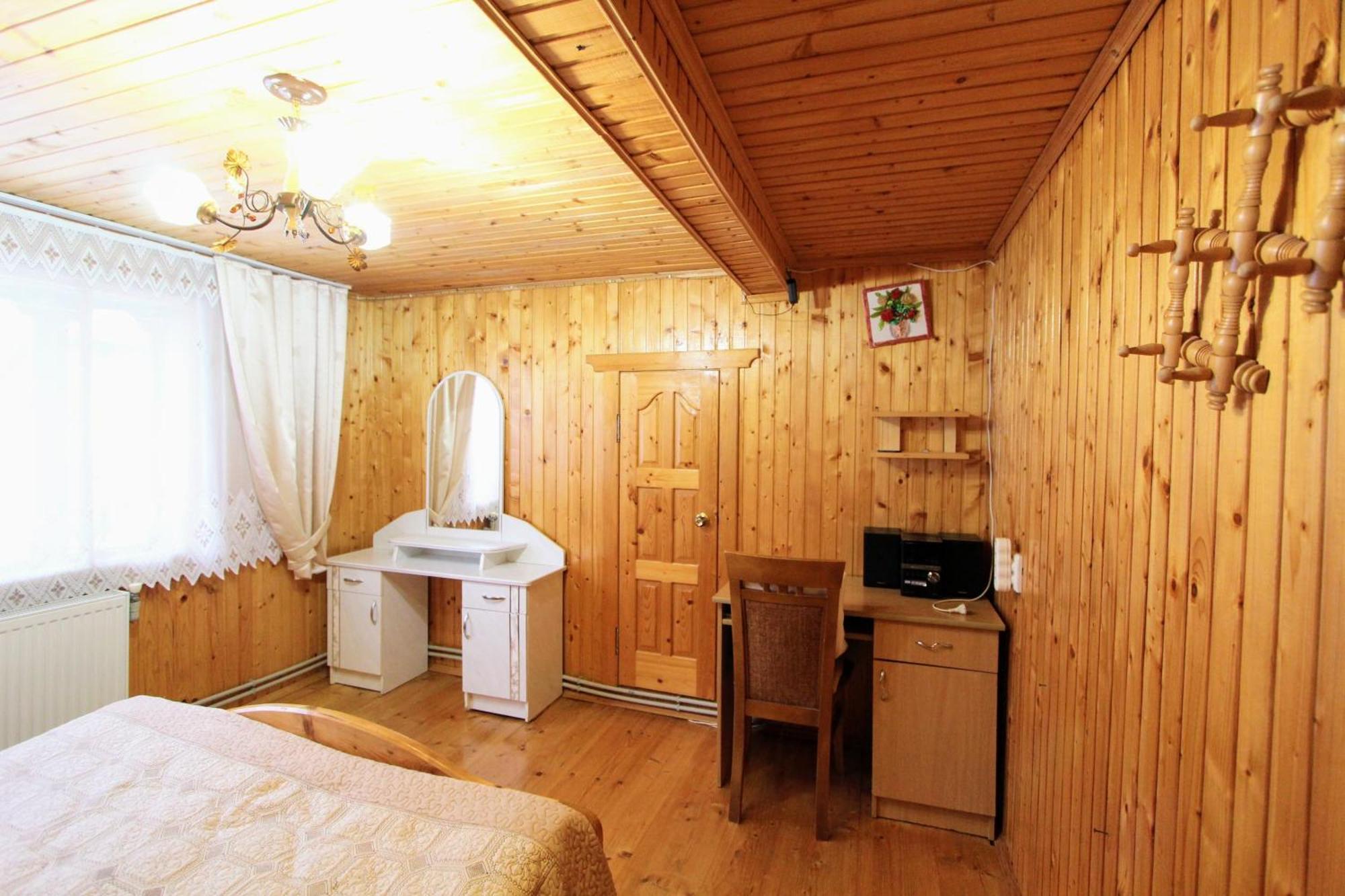 Ferienwohnung Багрівчанка Jaremtsche Exterior foto